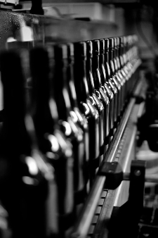 Bouteille de bière Alphand prête à être étiquetées